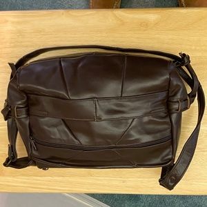 Women's shoulder bag, dark chocolate, fine leather